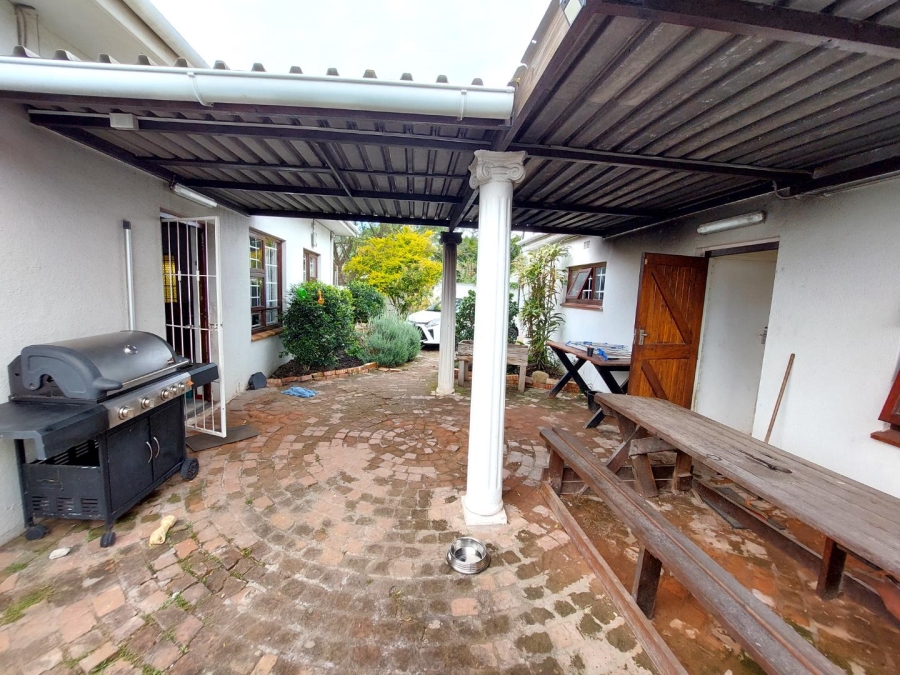 To Let 3 Bedroom Property for Rent in Claremont Western Cape
